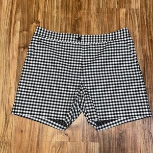 J Mclauglin women’s shorts 8 medium twill gingham black white pockets stretch 5”